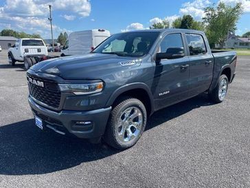 2025 RAM 1500 Big Horn Crew Cab 4x4 5'7' Box