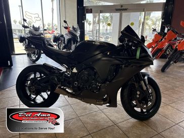 Used 2021 Yamaha YZF-R1 