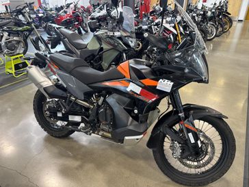 2023 KTM 890 ADVENTURE 