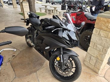 USED 2024 YAMAHA YZFR7 