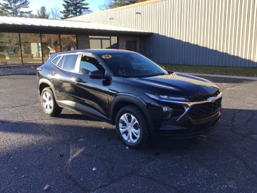 Used 2024 Chevrolet Trax LS