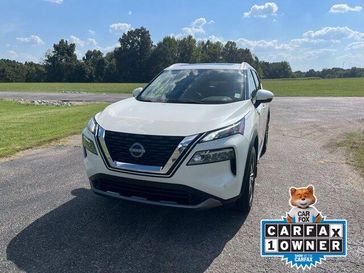 Used 2023 Nissan Rogue SL
