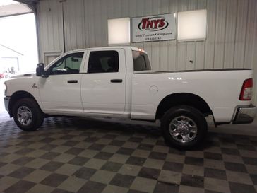 2024 RAM 3500 Tradesman Crew Cab 4x4 6'4' Box