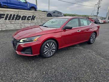 Used 2025 Nissan Altima 2.5 SV