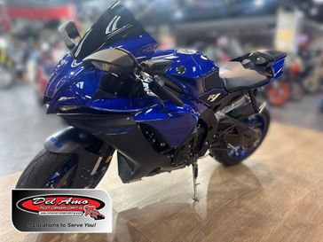 Used 2023 Yamaha YZF-R1 CA 
