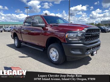 2024 RAM 2500 Tradesman Crew Cab 4x4 6'4' Box