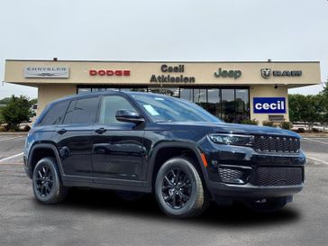 New 2025 Jeep Grand Cherokee Altitude X 4x4