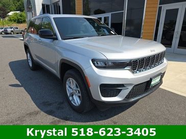 2024 Jeep Grand Cherokee Laredo X 4x4