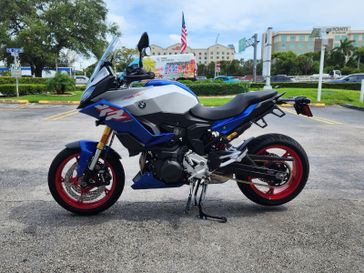 2026 BMW F 900 XR