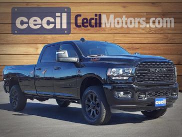 2024 RAM 3500 Lone Star Crew Cab 4x4 8' Box