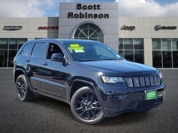 Used 2019 Jeep Grand Cherokee Altitude