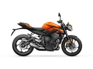New 2025 Triumph Street Triple 765 R 