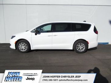 New 2026 Chrysler VOYAGER LX 