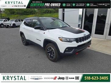 Used 2024 Jeep Compass Trailhawk