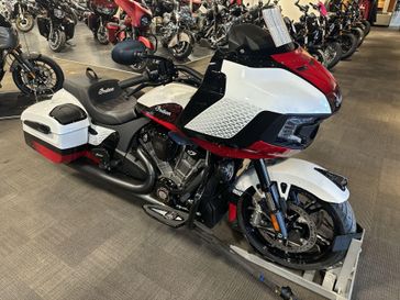 2025 Indian Motorcycle CHALLENGER ELITE 