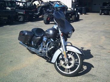 USED 2015 HARLEY STREET GLIDE SPECIAL 