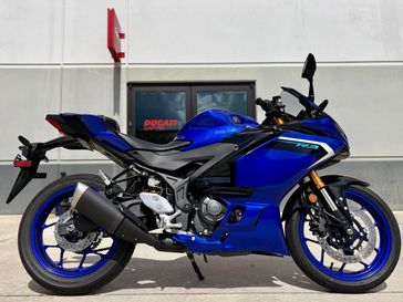 Used 2025 Yamaha YZFR3 