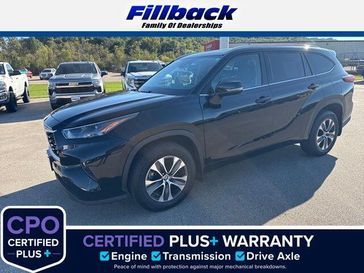 Used 2022 Toyota Highlander XLE