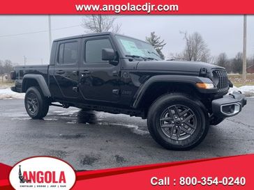 2024 Jeep Gladiator Sport S 4x4 in a Black Clear Coat exterior color. Cornhusker Auto Center 402-866-8665 cornhuskerautocenter.com 