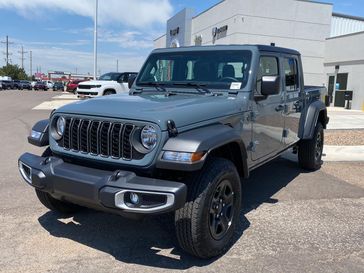 New 2025 Jeep Gladiator Sport 4x4