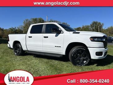 2025 RAM 1500 Big Horn Crew Cab 4x4 5'7' Box