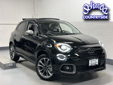 2023 Fiat 500x Sport Awd in a Nero Cinema (Black Clear Coat) exterior color and Blackinterior. Schmelz Countryside Alfa Romeo and Fiat (651) 968-0556 schmelzfiat.com 