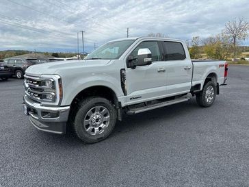 New 2026 Ford F-350SD Lariat