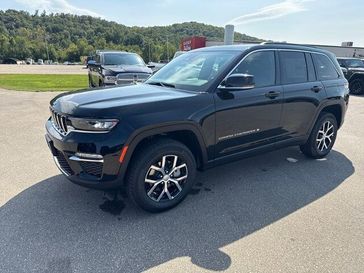 New 2025 Jeep Grand Cherokee Limited 4x4