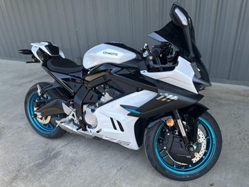 New 2026 CFMOTO 675SS 