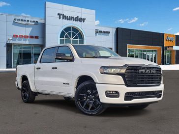 New 2026 RAM 1500 Laramie Crew Cab 4x2 5'7' Box