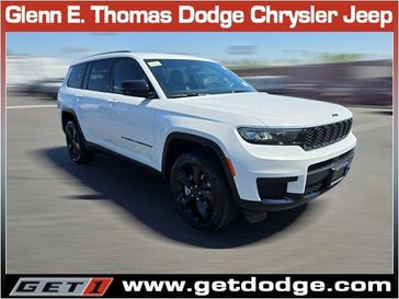 New 2025 Jeep Grand Cherokee L Altitude 4x2