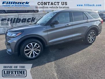 2025 Ford Explorer ST-Line