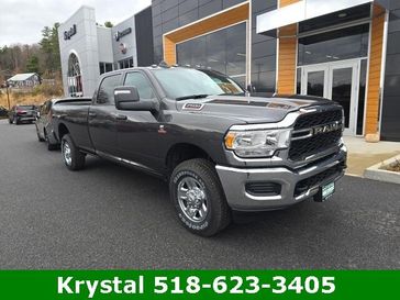 2024 RAM 2500 Tradesman Crew Cab 4x4 8' Box