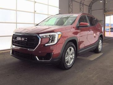 Used 2024 GMC Terrain SLE