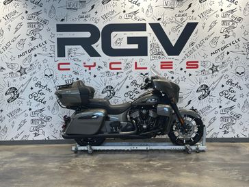 2025 Indian Motorcycle Roadmaster Dark Horse 