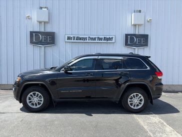 Used 2018 Jeep Grand Cherokee Laredo
