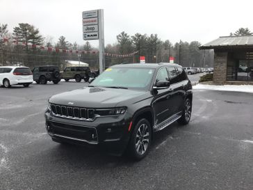 Used 2023 Jeep Grand Cherokee Overland