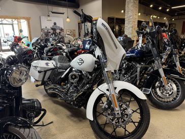 USED 2016 HARLEY STREET GLIDE SPECIAL 