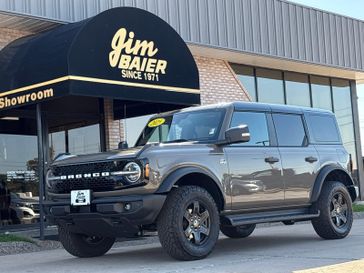 New 2025 Ford Bronco Outer Banks
