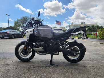 BLACK STORM METALLIC