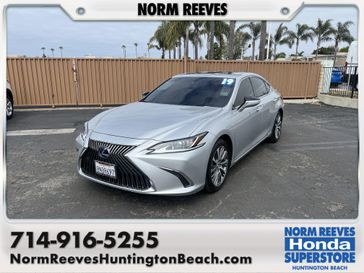 2019 Lexus ES 300h