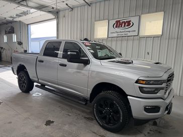 New 2026 RAM 2500 Black Express Crew Cab 4x4 6'4' Box