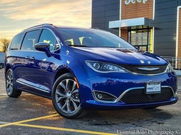 2020 Chrysler Pacifica Limited 35th Anniversary