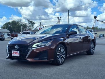 Used 2025 Nissan Altima 2.5 SV