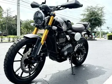 2024 Triumph Scrambler 400 X