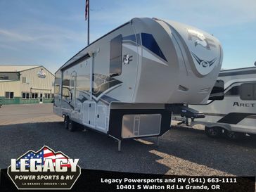 Used 2022 ARCTIC FOX 29-5K 