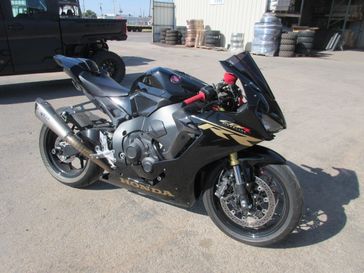 USED 2025 HONDA CBR1000RR 