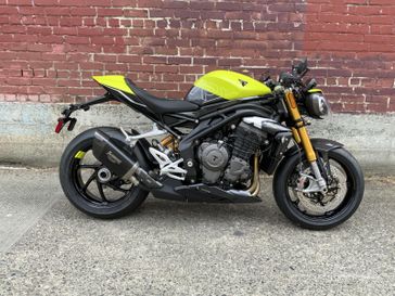 2025 Triumph SPEED TRIPLE 1200 RX
