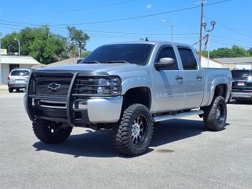 Used 2011 Chevrolet Silverado 1500 LS Crew Cab Short Box 2WD