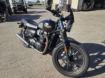 USED 2022 TRIUMPH STREET TWIN GOLDLINE 
